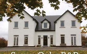 Seven Oaks B&B
