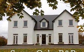 Seven Oaks B&B